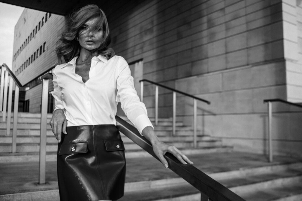 Fotograf portretowy Kamil Siekierka – portret kobiety w naturalnym świetle